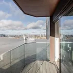 Brand New Royal Arsnal Riverside Apt